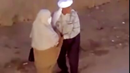 Un petit chat bite including les couple lol افلام سكسي اجنبيه