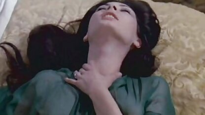 Edwige fenech - la der signora gioca Italian en broom (1974) قصص جس محارم