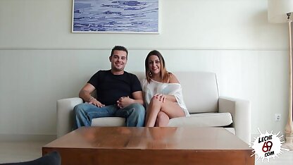 اللبن 69 الجنس-أول مرة على الكاميرا شيميل سكس عربي
