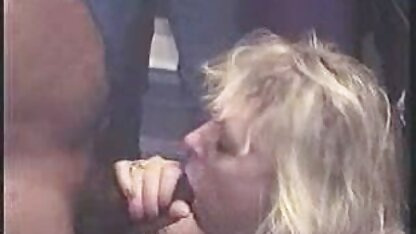 فتاة سوينغ الجزء 2 سكس امهات عربي جديد