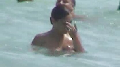 الثدي و خلع ملابسه تحميل سكس عربي للموبايل