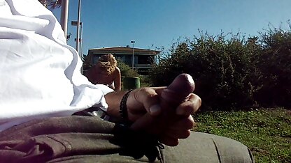 لها امرأة تبدو لحظة كبيرة لها صور سكس منقبات عربيات