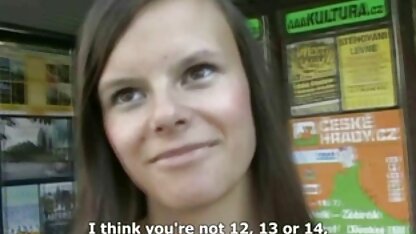 التشيكية نيكولا  سكس اغراء الام