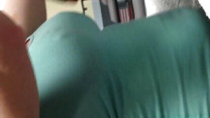 أصدقائي ، أمي ، كبير فلم سكس عربي تويتر