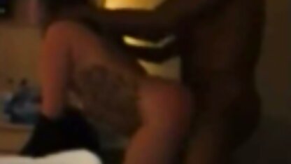 زوجة زوجها بينما زوجها في الخدمة. مقاطع من افلام سكس اجنبي