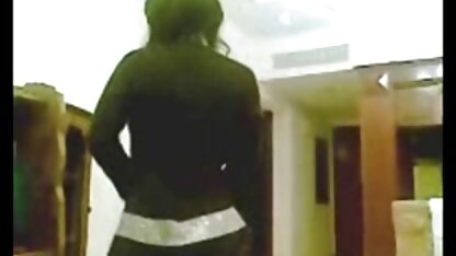 فتاة عربية مثير جدا على الشاطئ سكس افلام اخ واخته