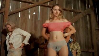 النساء المتعريات على خشبة المسرح 1972 فيديو سكس عربي مجاني