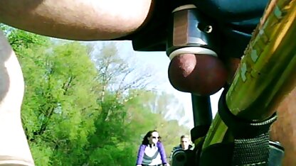 اثنين من القطط على أعلى الدراجة . سكس اجنبي مترجم تنزيل