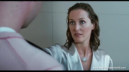 جيليان أندرسون-رؤساء ستريت لحس كس امهات