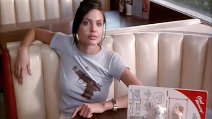 أنجلينا جولي-موهافي القمر (أطول عاريات) تجميع الافلام سكس مصرى