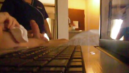 النادل سوف يأتي. تنزيل افلام سكس اجنبية مترجمة